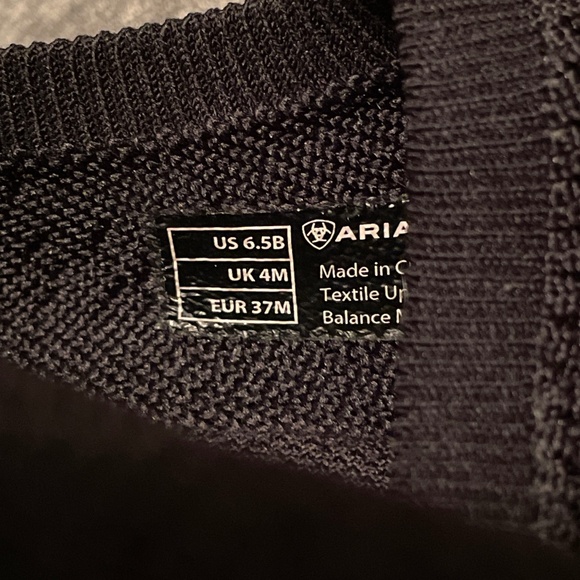 Ariat slip-on shoes - Picture 4 of 4